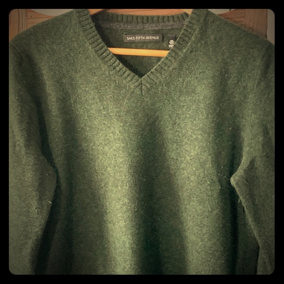 Warm Wool Sweater - Picture 1 of 3